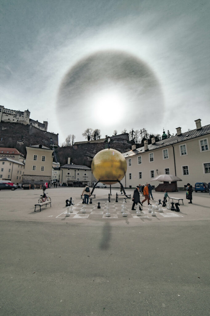 Halo, Halo-Ring, über der Stadt Salzburg.